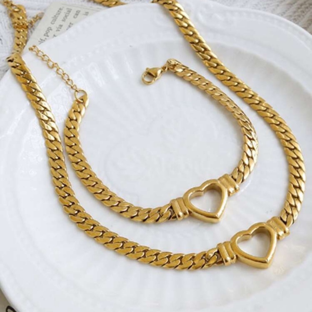 Gold Stainless Steel Heart Bracelet
